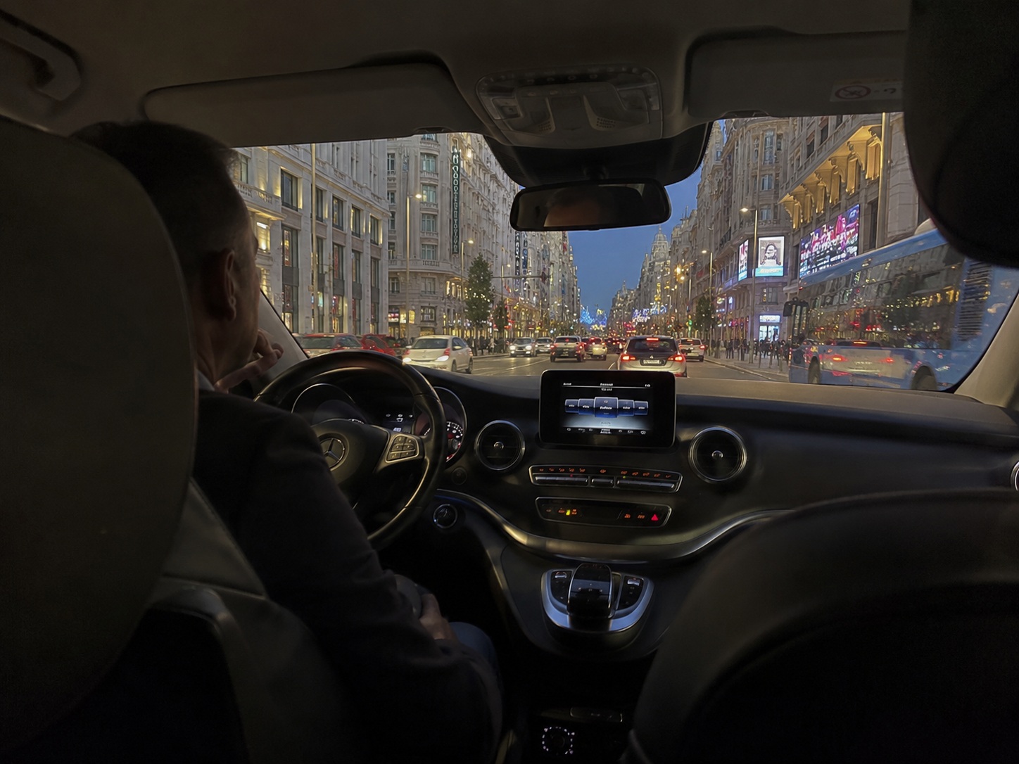 Private driver by the hour in Madrid
